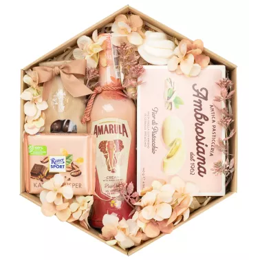 Zestaw Likier Amarula 29 – Słodki Prezent z Likierem Amarula Malina i Czekoladowymi Przysmakami