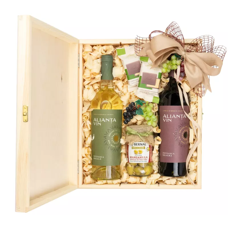 Zestaw Oliwki i Wina 31 – Drewniana Skrzynka z Winem Feteasca Neagră i Regală