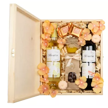 Zestaw Wina i Miód 41 – Wykwintny Upominek z Hiszpańskim Winem i Czekoladowymi Akcentami