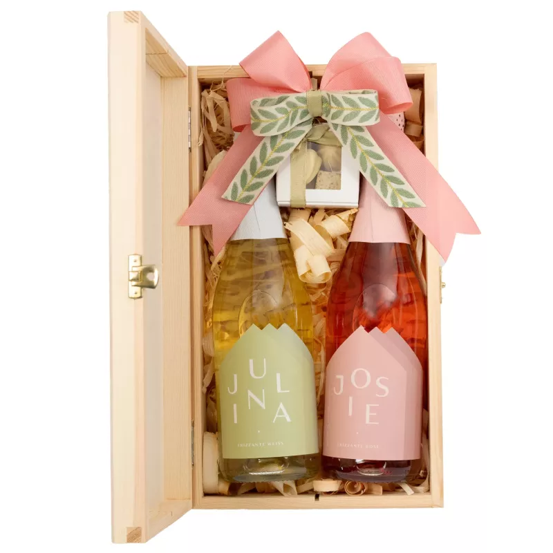 Zestaw Pralinki i Wina 60 – Romantyczny Prezent z Winem Beyer Frizzante i Ręcznie Robionymi Pralinkami