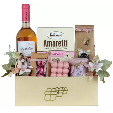 Zestaw Wino Konfitura i Świeca 66 – Kobiecy Prezent z Winem Rioja Rosé, Amaretti i Świecą Sojową