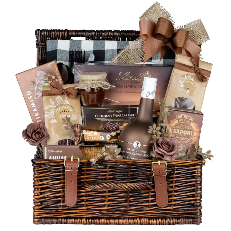 Zestaw Kosz Piknikowy i Likier 113 – Ekskluzywny Kosz Prezentowy z Likierem Chopin, Kawą i Pralinami Lindt